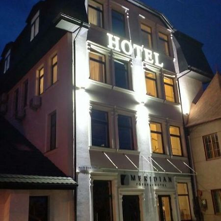 Hotel Meridian Brody Bagian luar foto